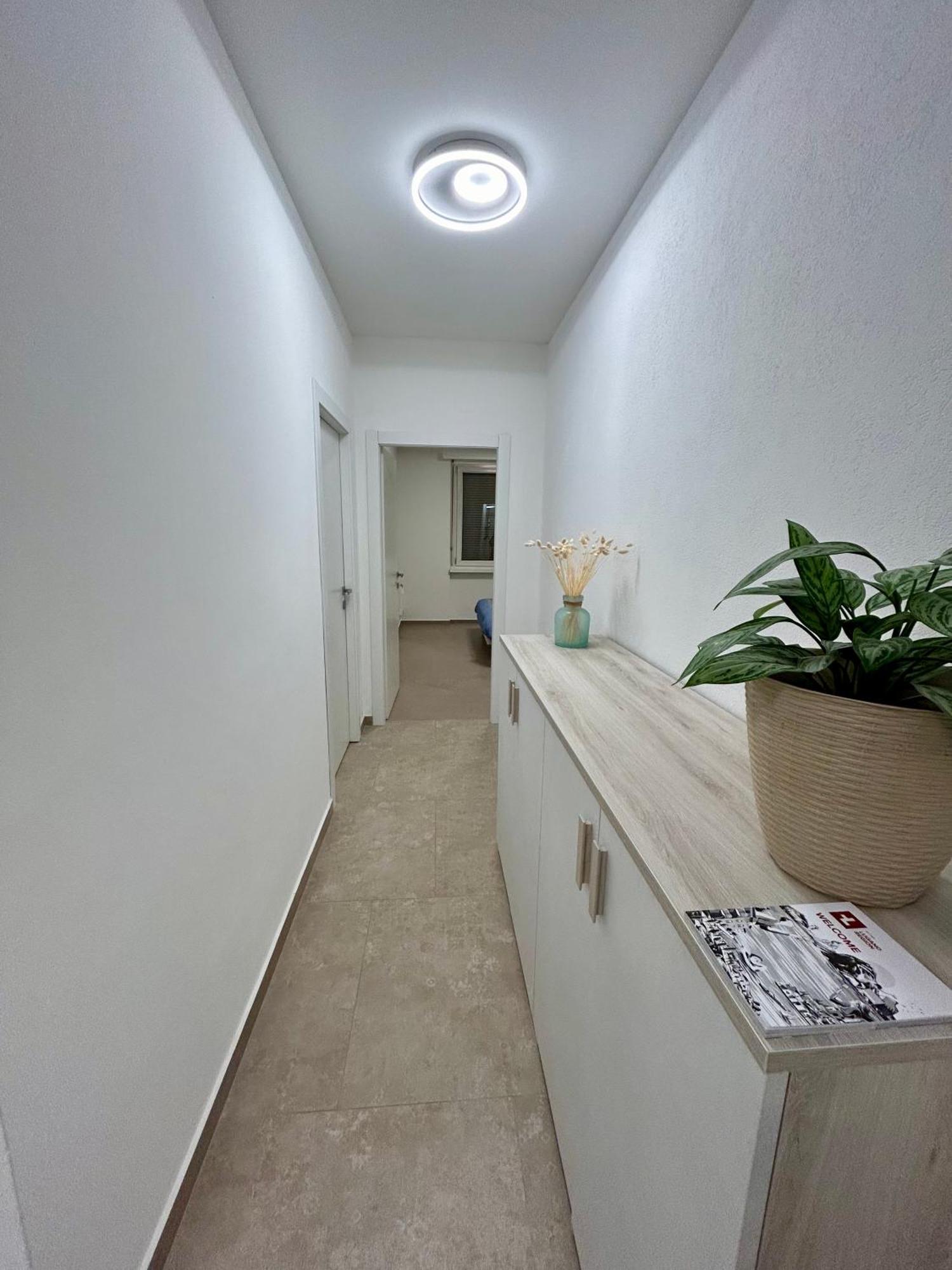 *Veranda'S Rooms* - Free Parking In Central Lugano Extérieur photo