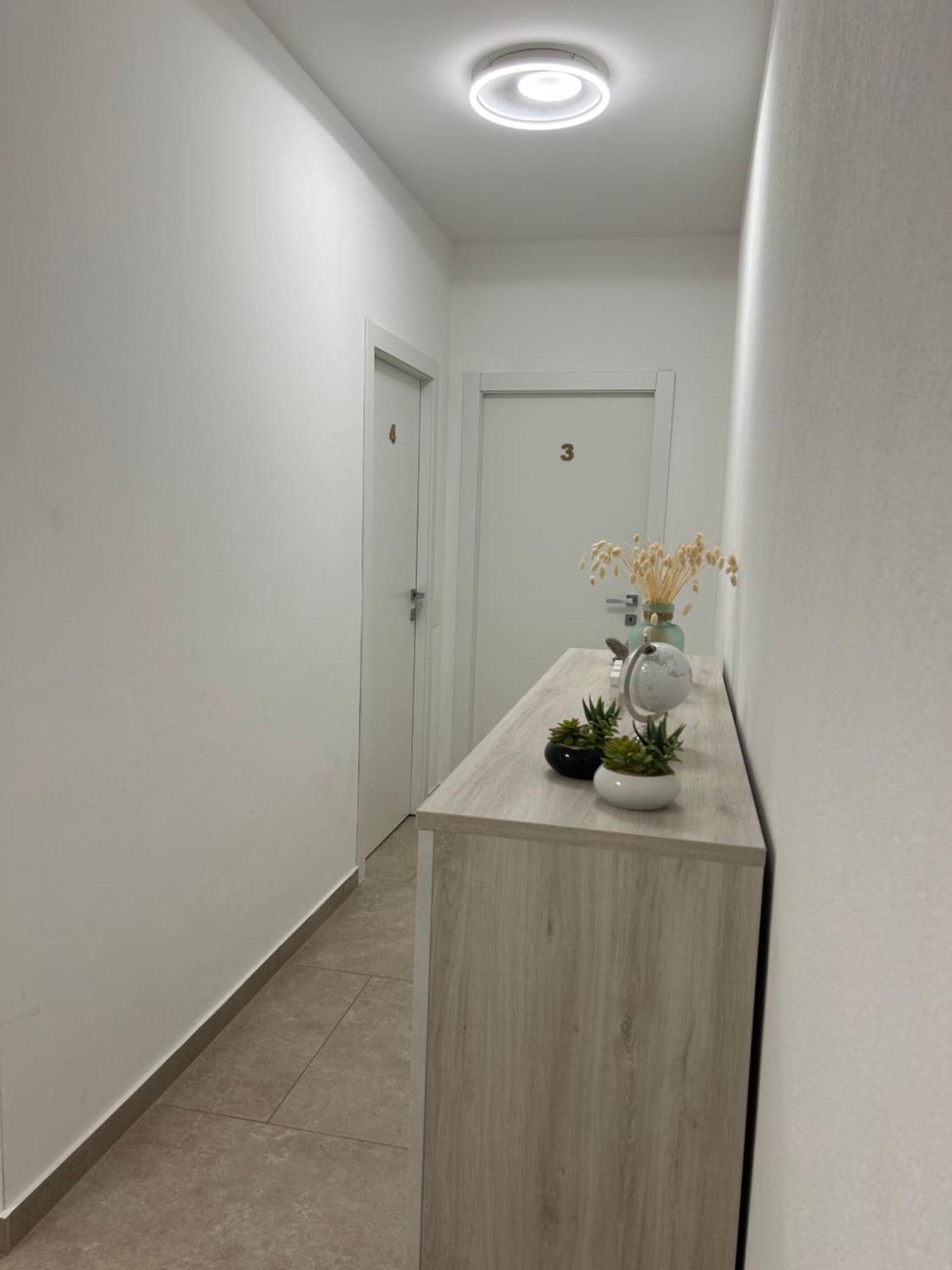 *Veranda'S Rooms* - Free Parking In Central Lugano Extérieur photo
