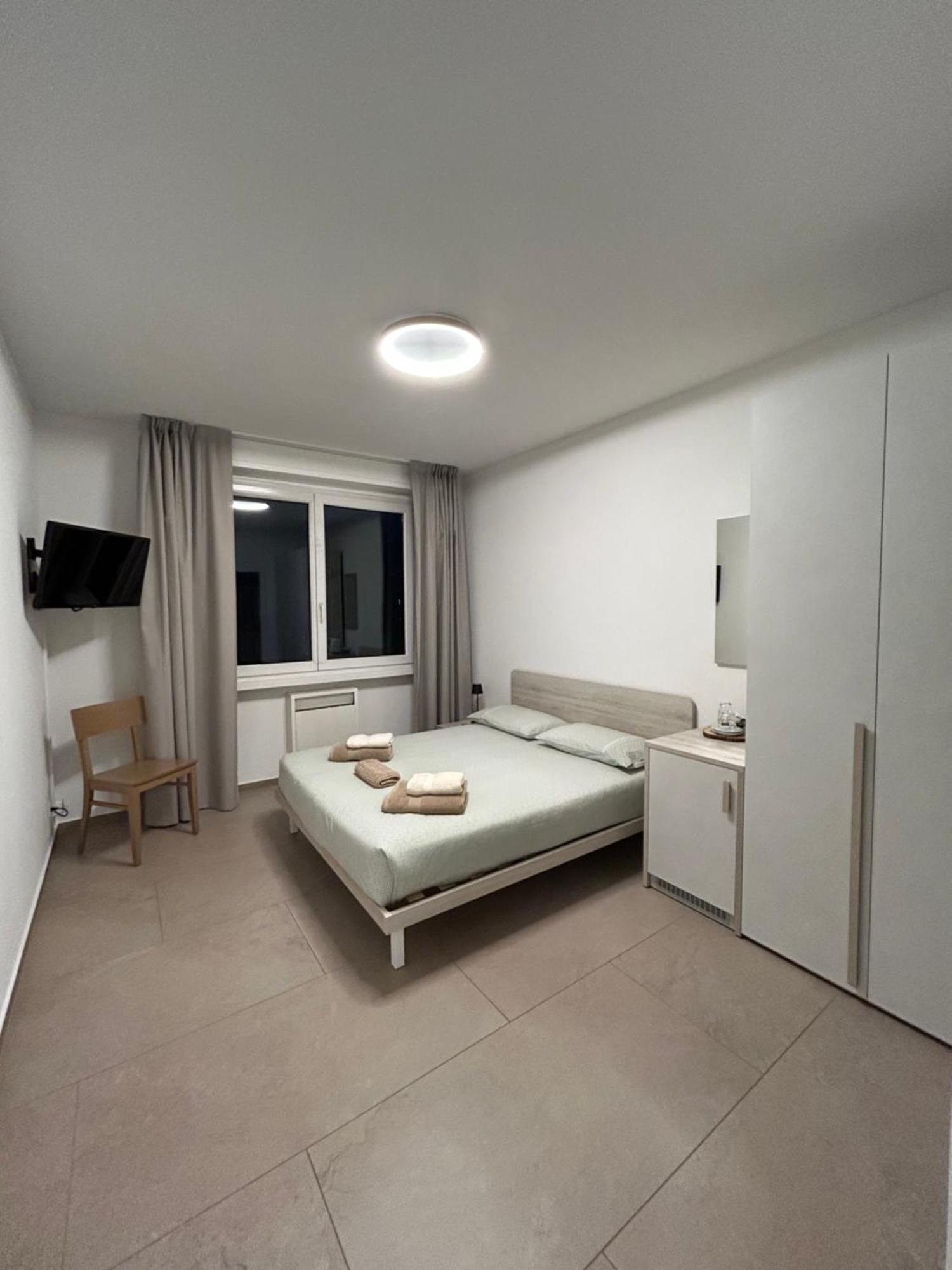 *Veranda'S Rooms* - Free Parking In Central Lugano Extérieur photo